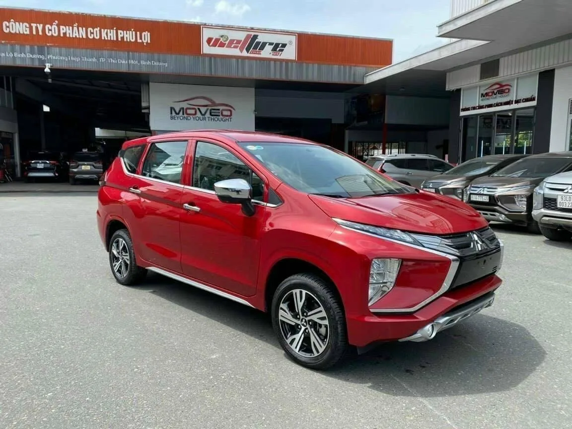 7 CHO MITSUBISHI XPANDER