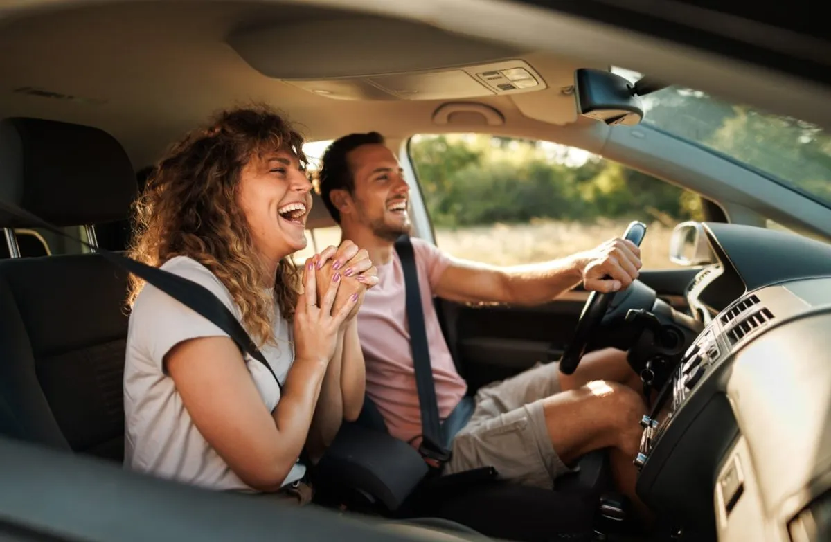 Thuê xe về quê minh tiến travel